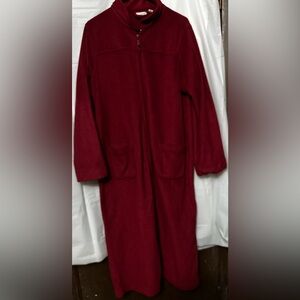 L.L. Bean women's red fleece full-zip robe with pockets size Large